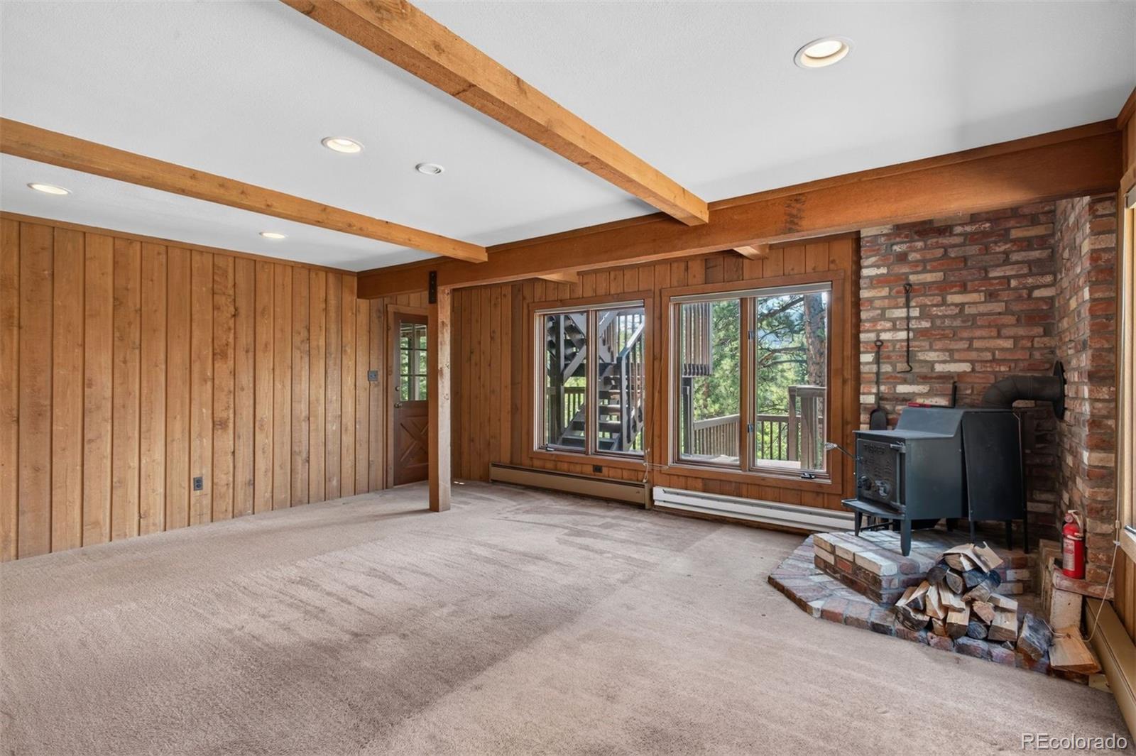 7637 Centaur Drive