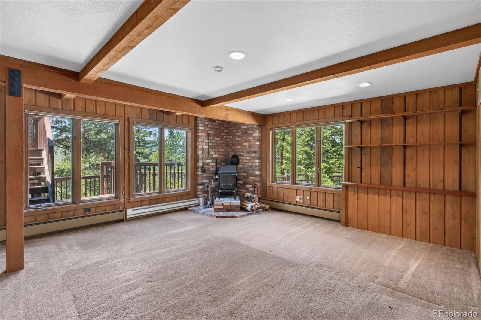 7637 Centaur Drive