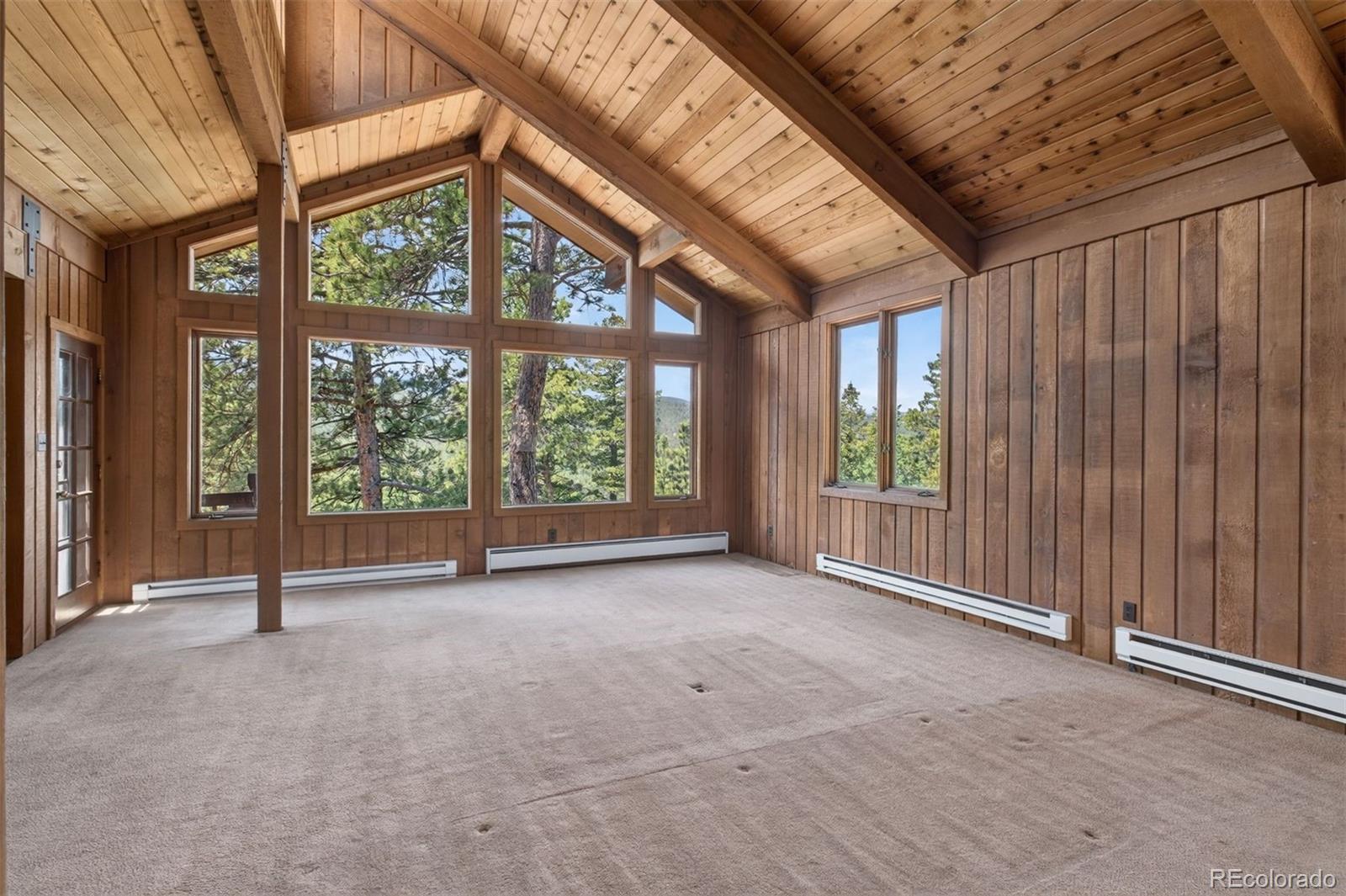 7637 Centaur Drive