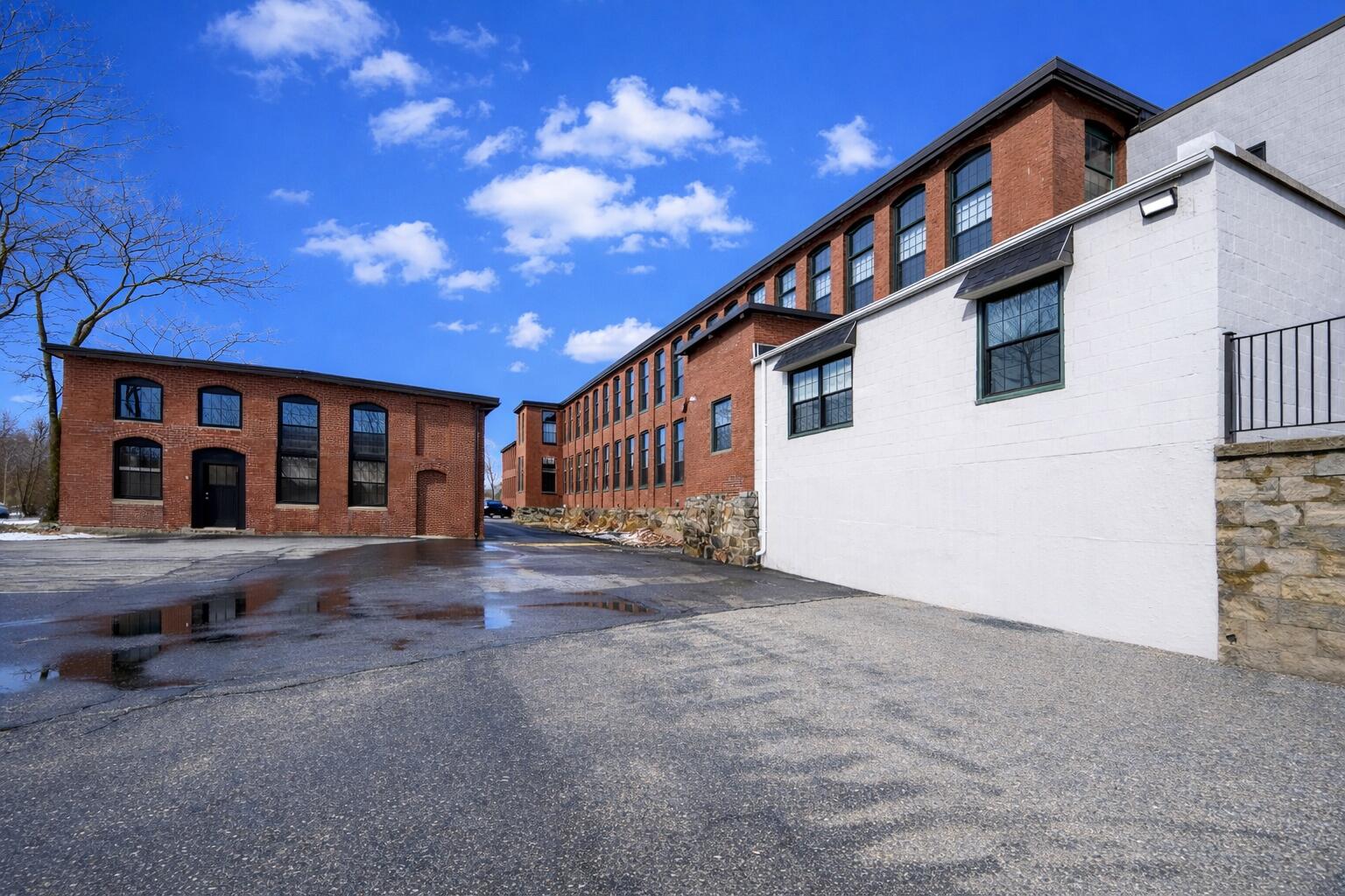 30 Lincoln Street 213