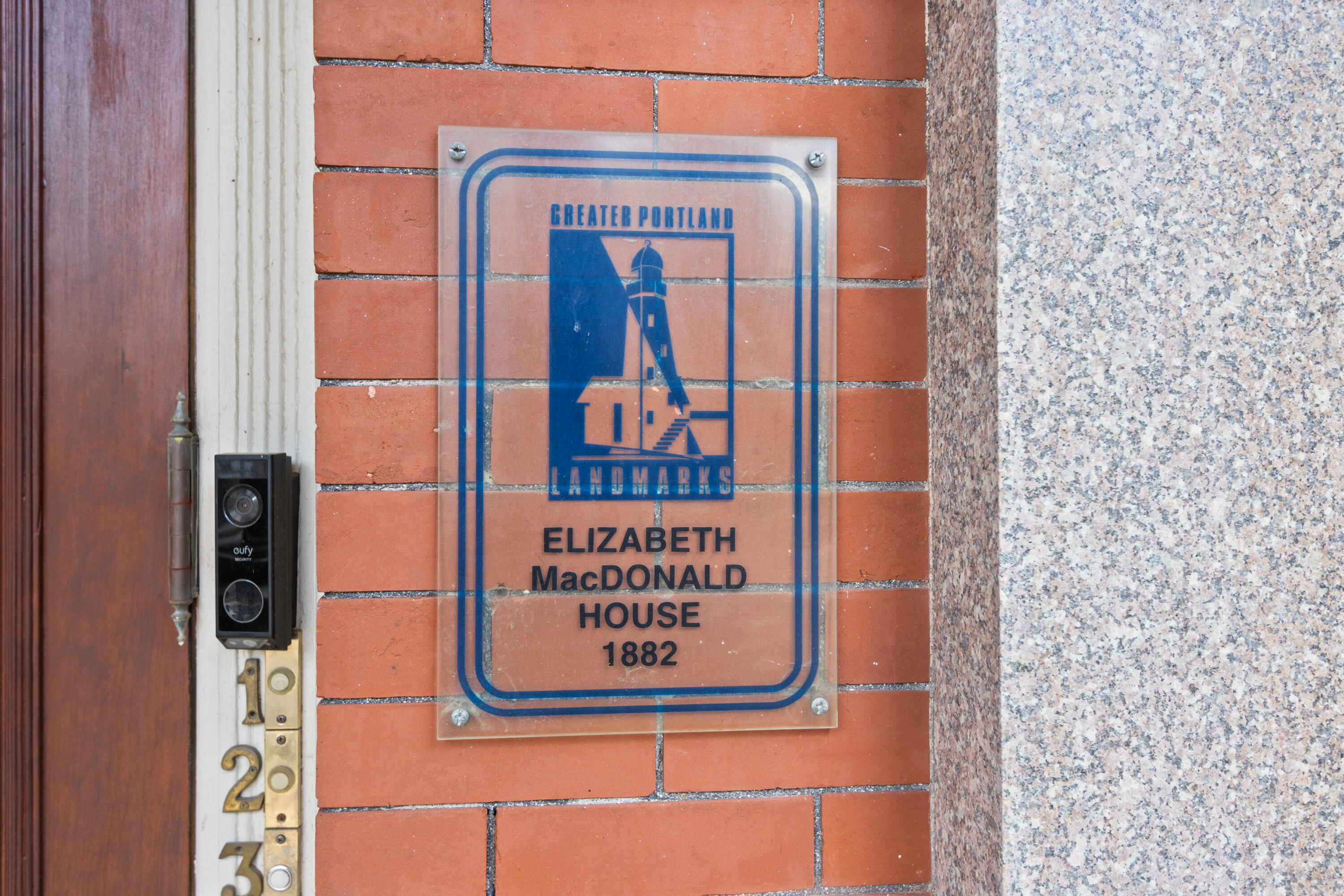 161 Pine Street 4