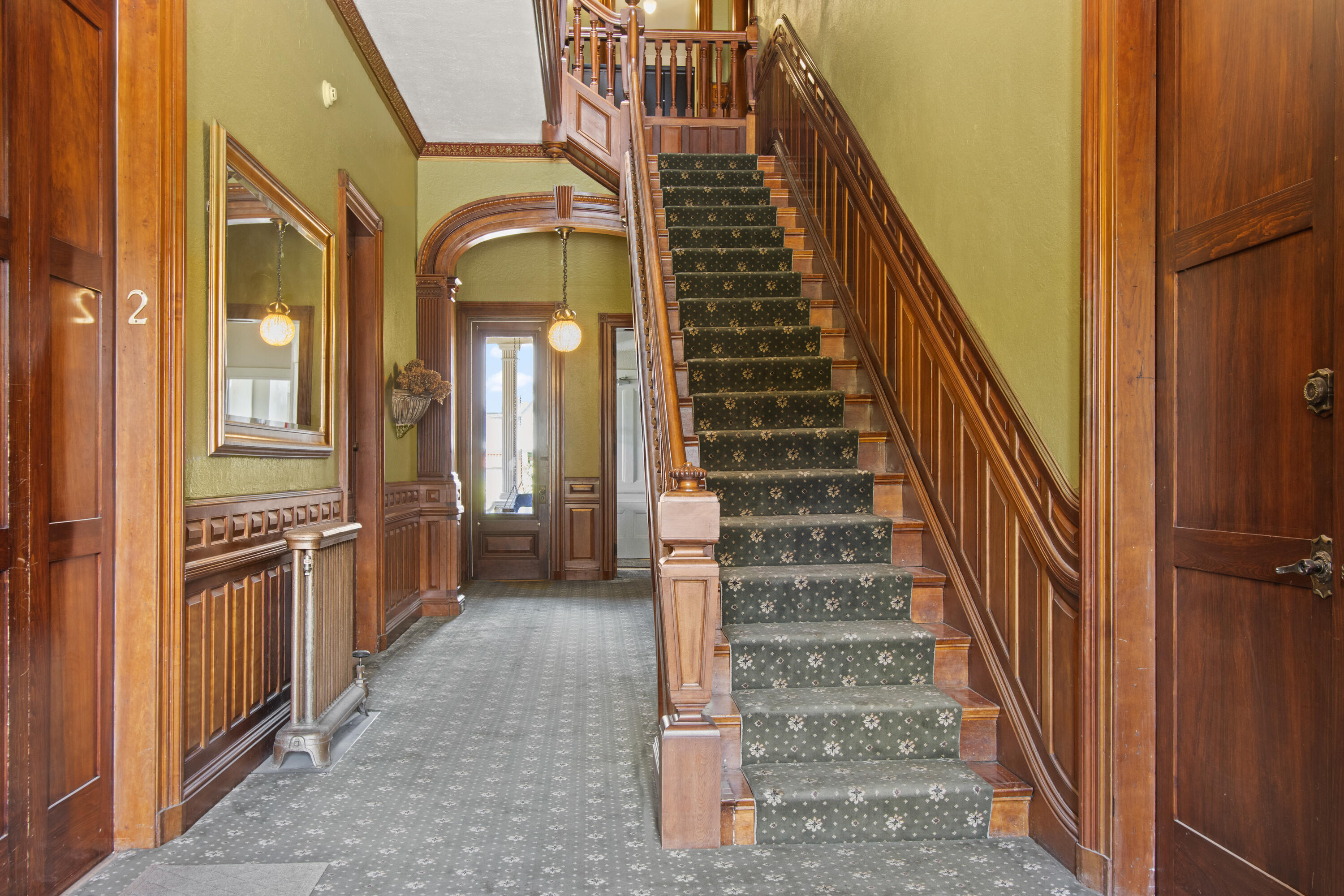 161 Pine Street 4