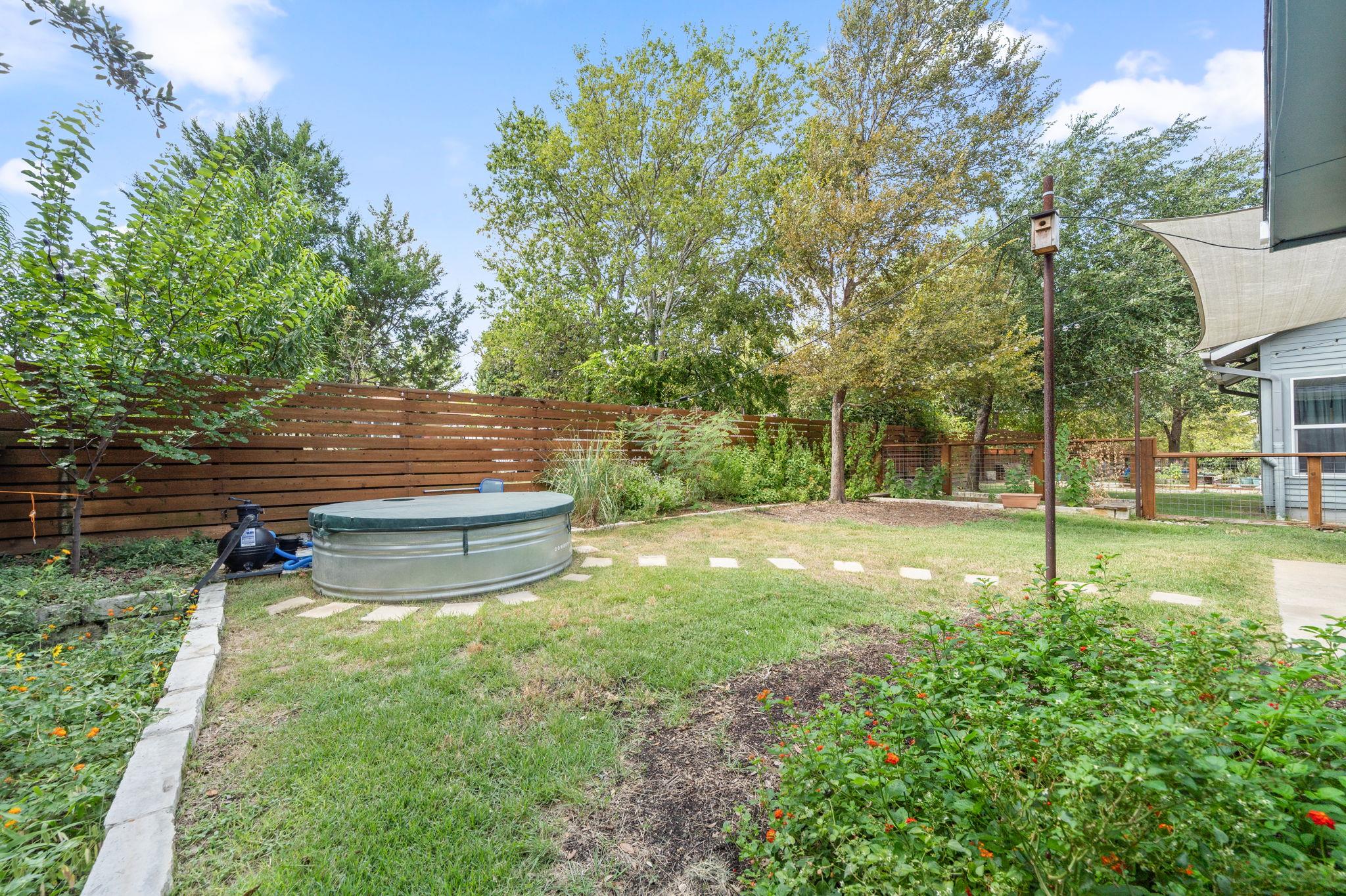 301 W Stassney LN # 20