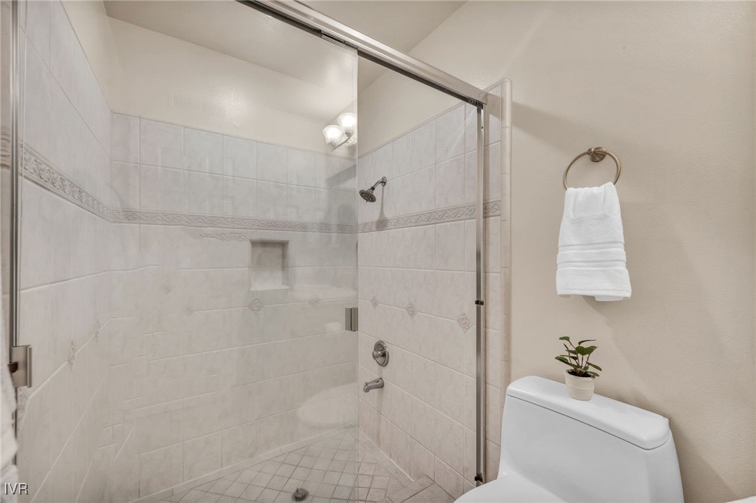 845 Southwood 22