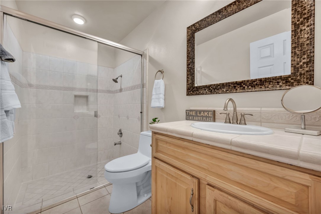 845 Southwood 22