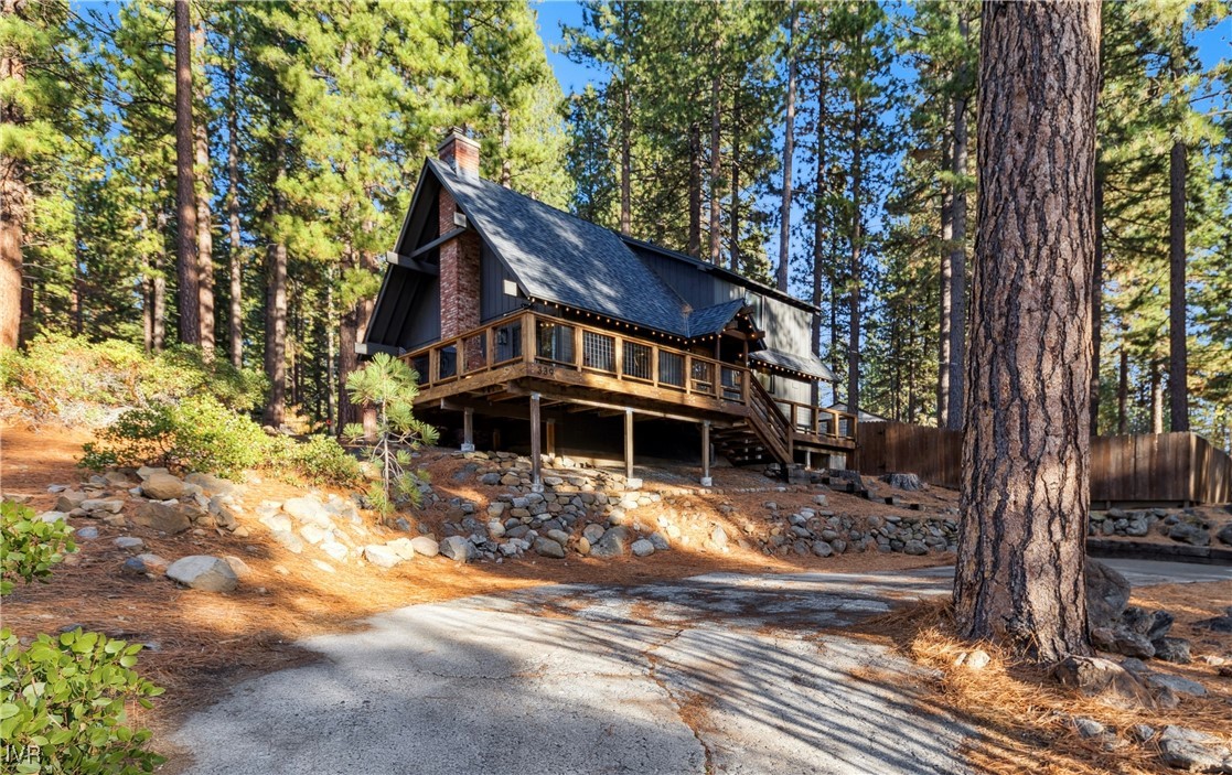 339 Winding Way