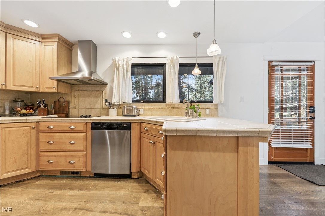 339 Winding Way