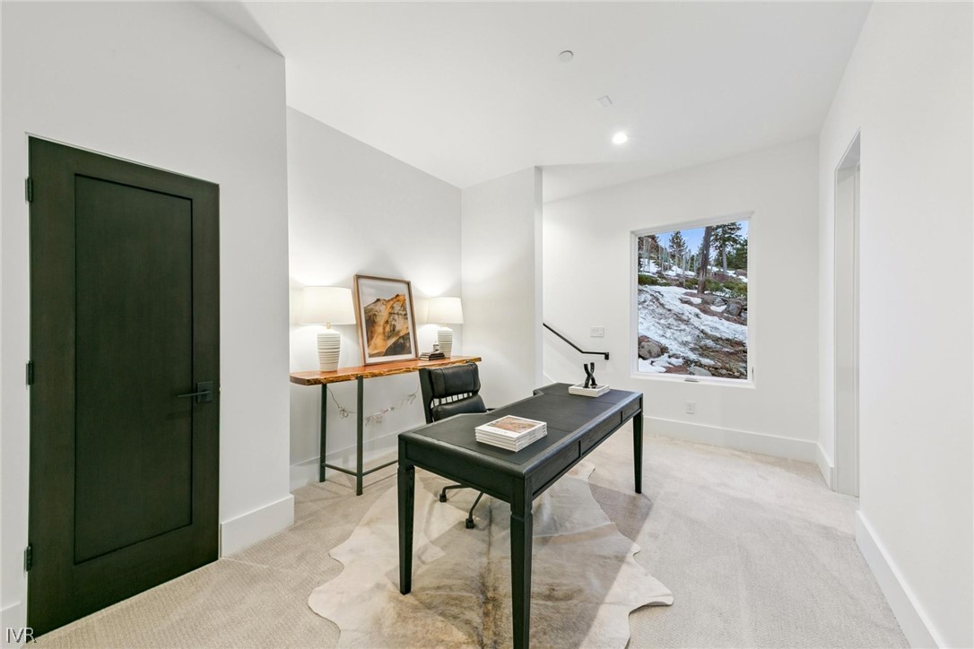 739 Burgundy Road