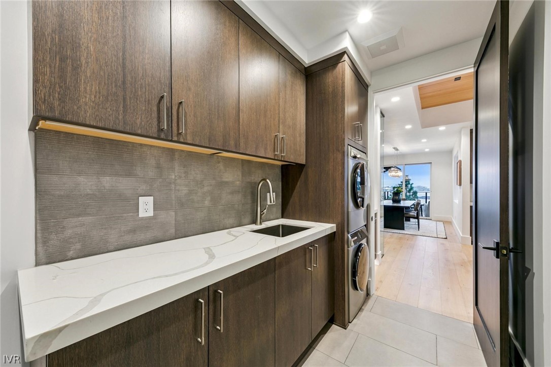 739 Burgundy Road