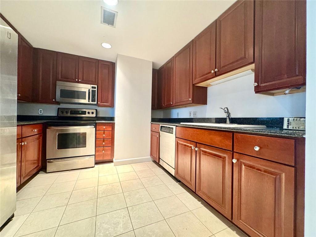 195 NE 14th Street Unit 1808