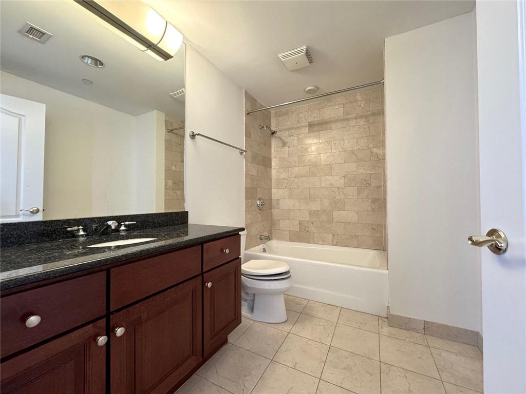 195 NE 14th Street Unit 1808