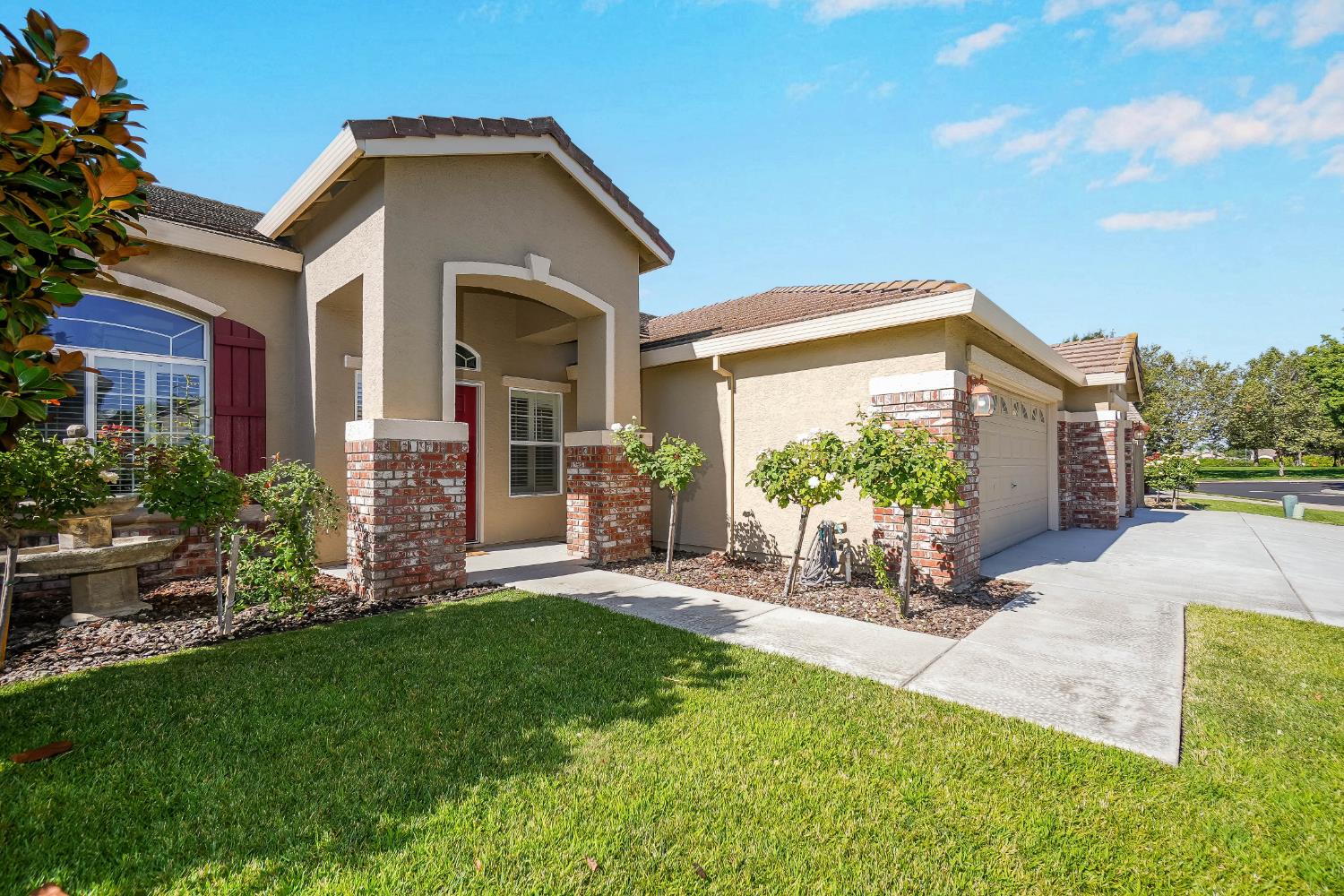 9408 Blue Diamond Way