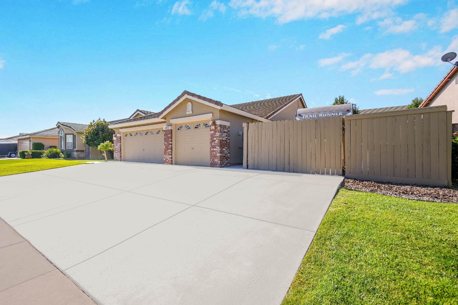 9408 Blue Diamond Way