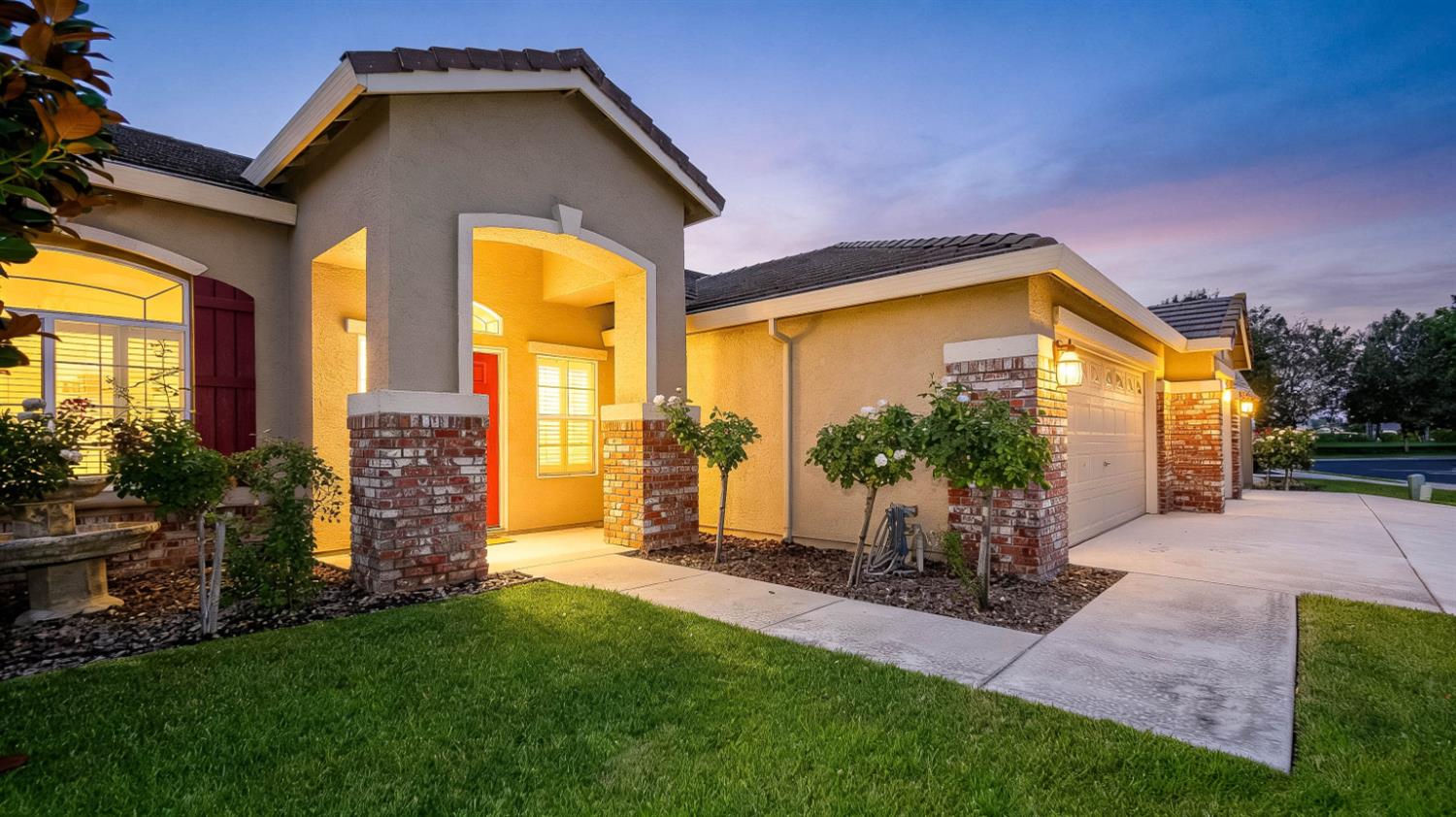 9408 Blue Diamond Way