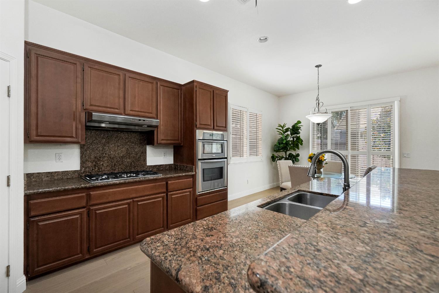 9408 Blue Diamond Way