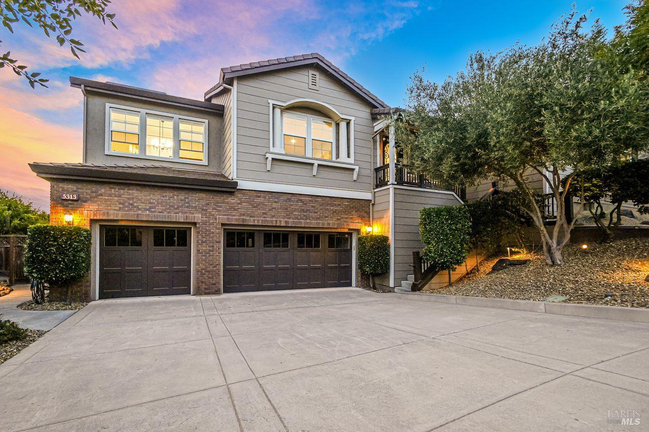 5313 Autumn Rock Ct