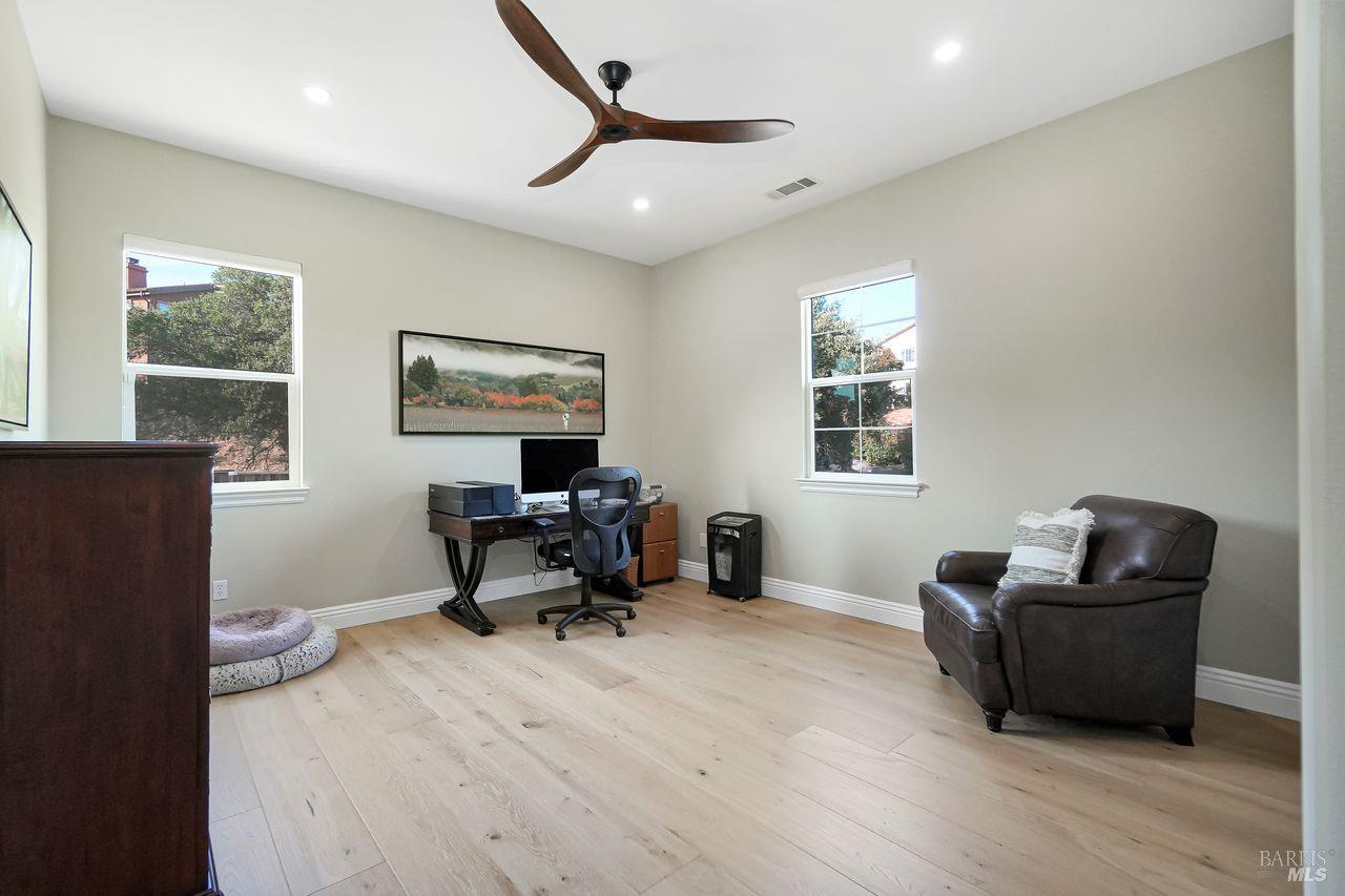 5313 Autumn Rock Ct