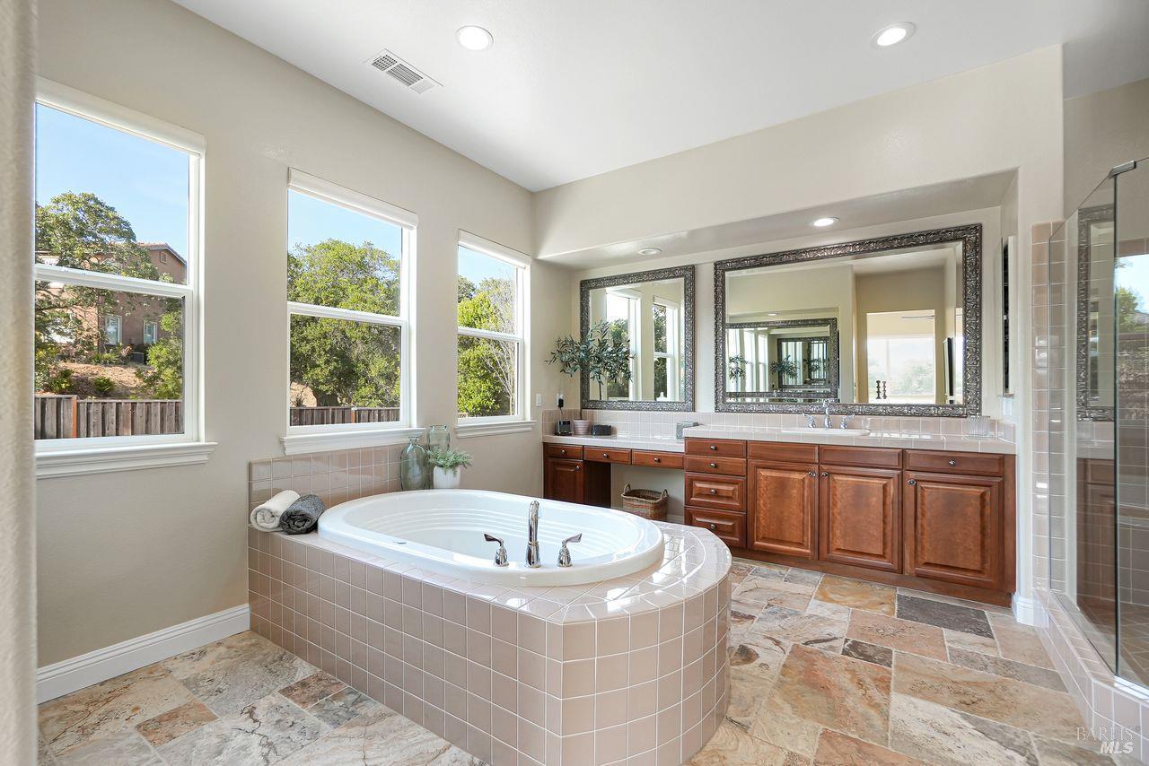 5313 Autumn Rock Ct