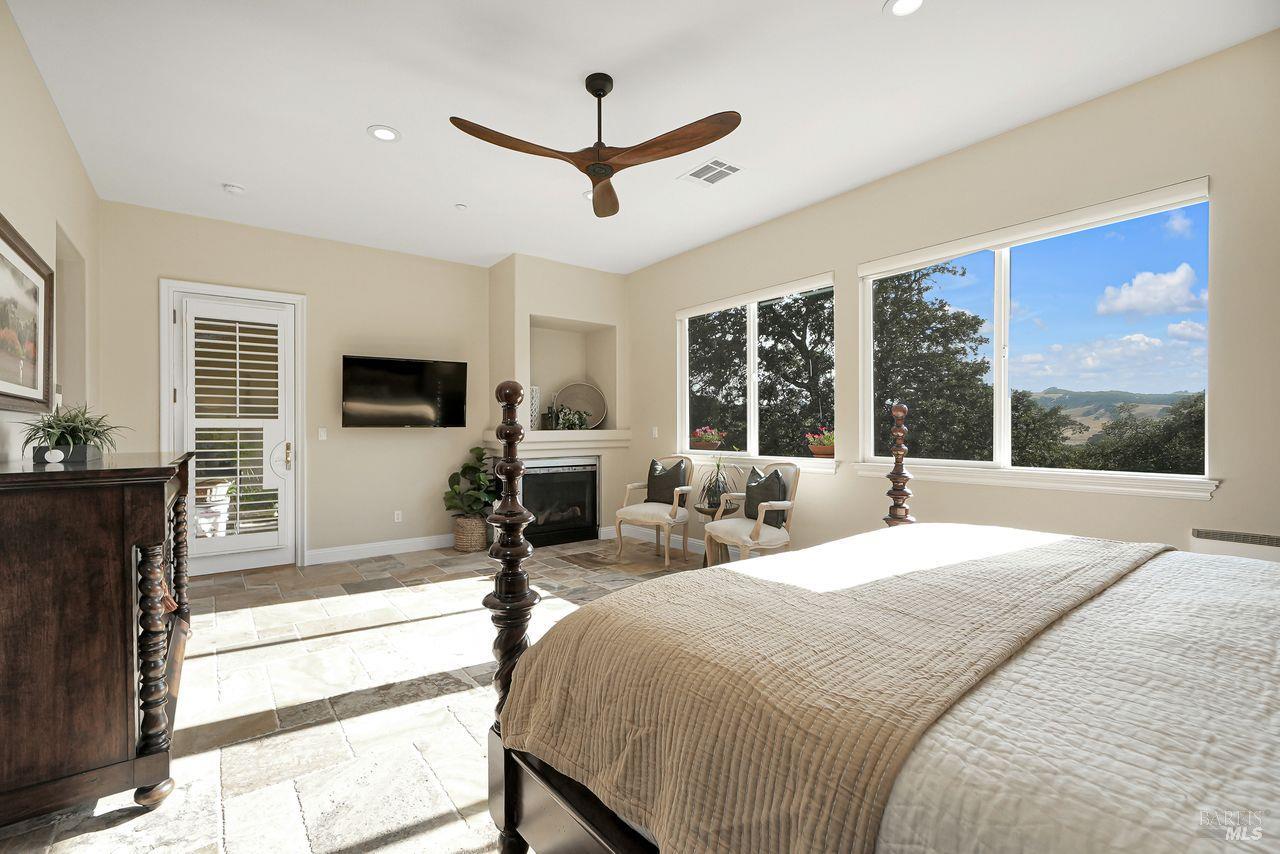 5313 Autumn Rock Ct