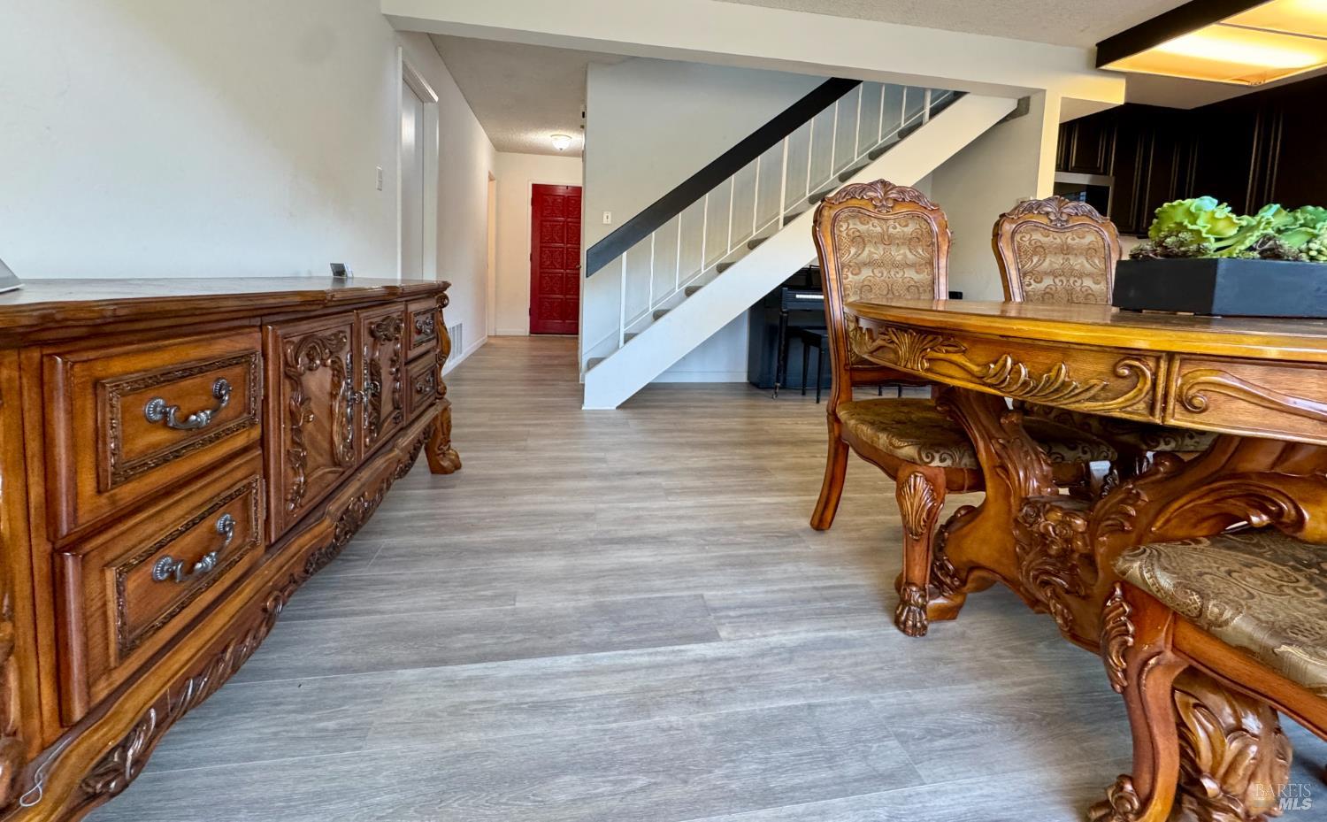 101 Panorama Dr