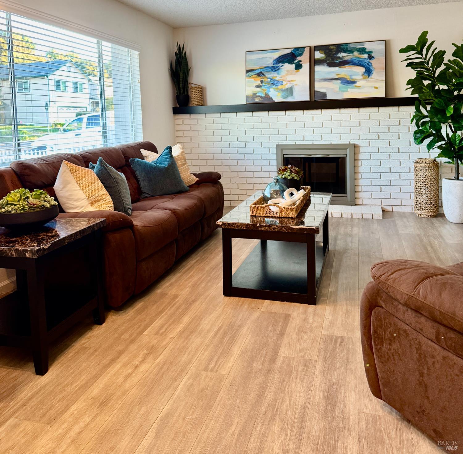 101 Panorama Dr