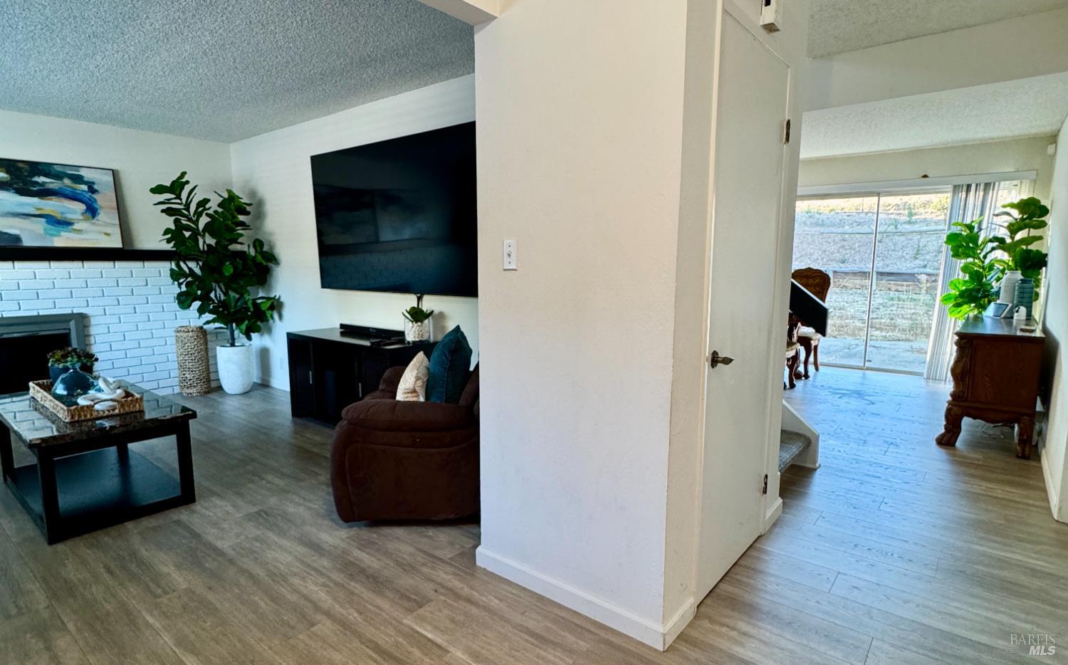 101 Panorama Dr
