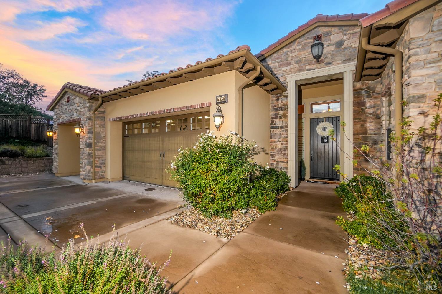 5335 Boulder Ridge Court