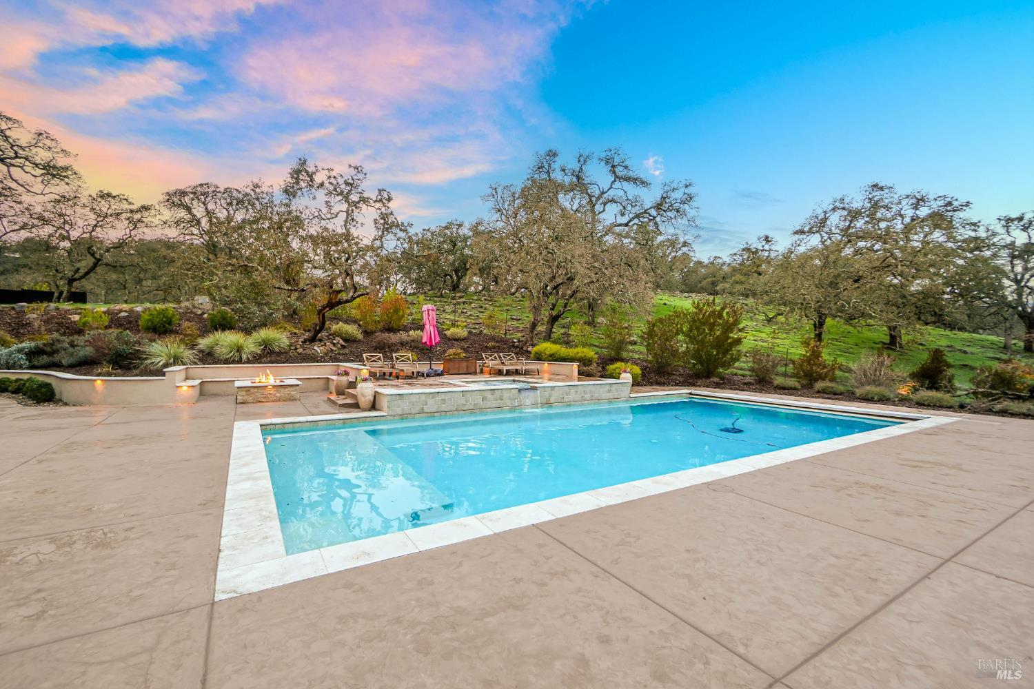 5335 Boulder Ridge Court