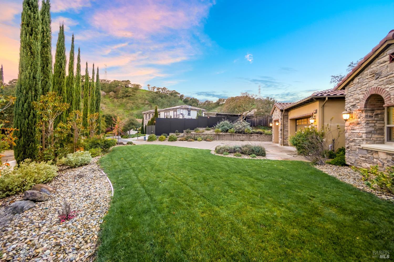 5335 Boulder Ridge Court