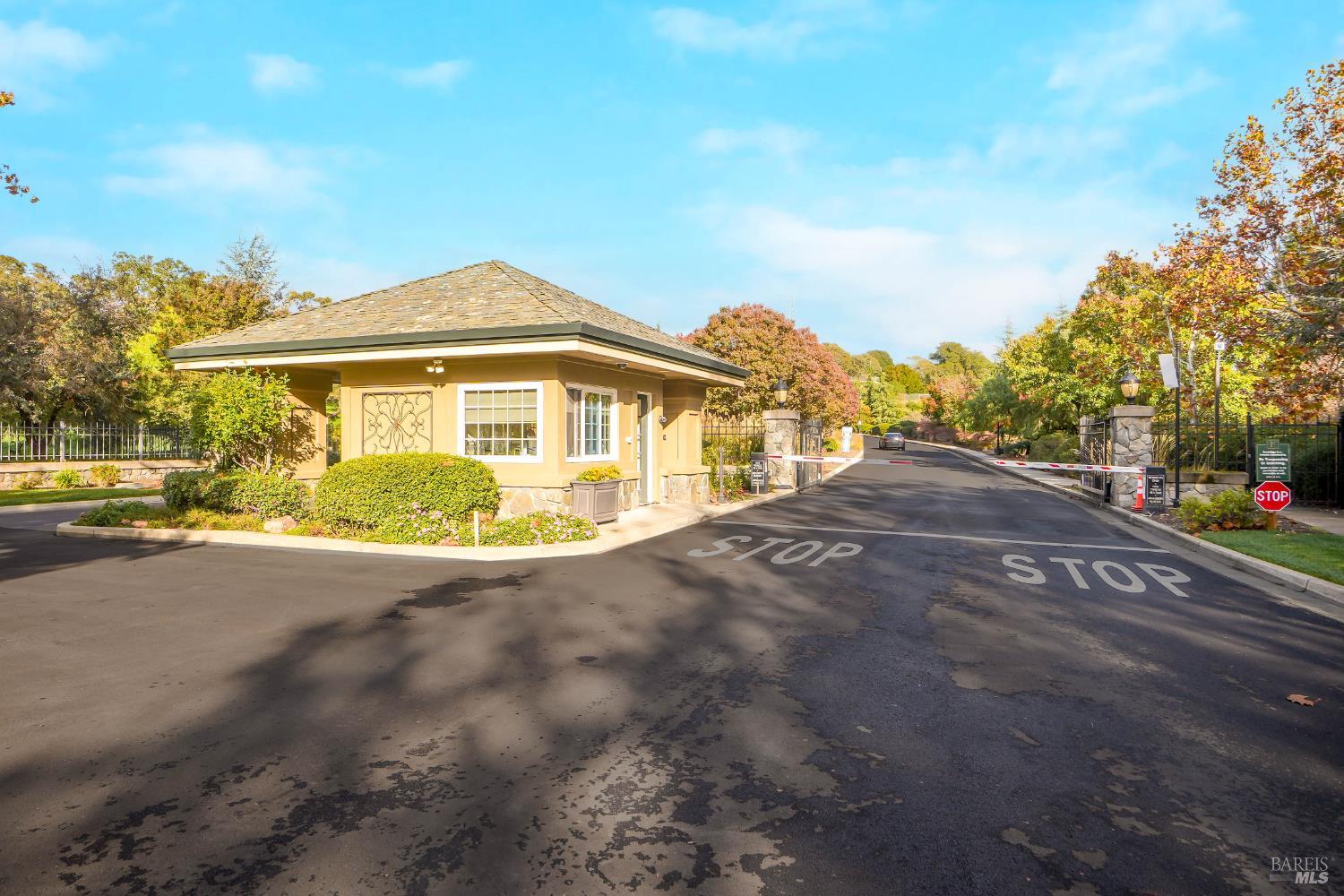 5335 Boulder Ridge Court