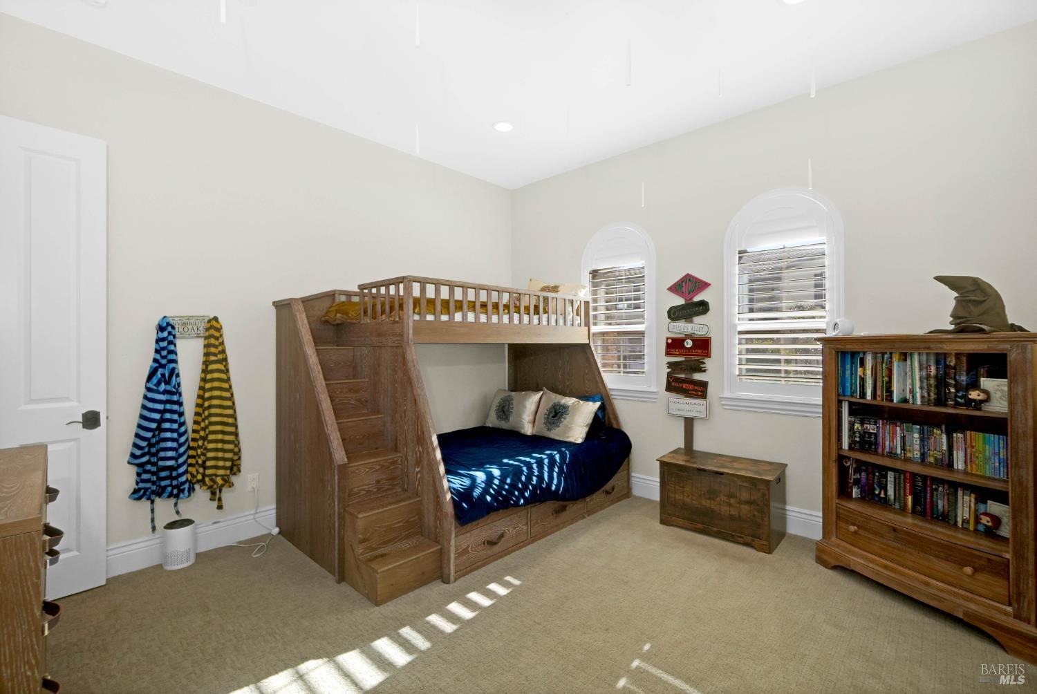 5335 Boulder Ridge Court