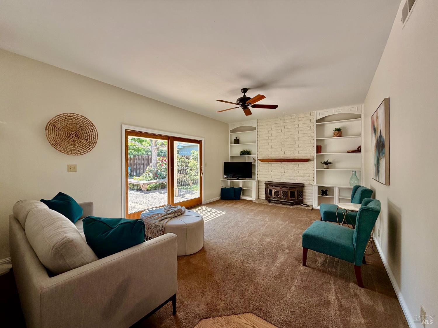 1608 Thornwood Drive