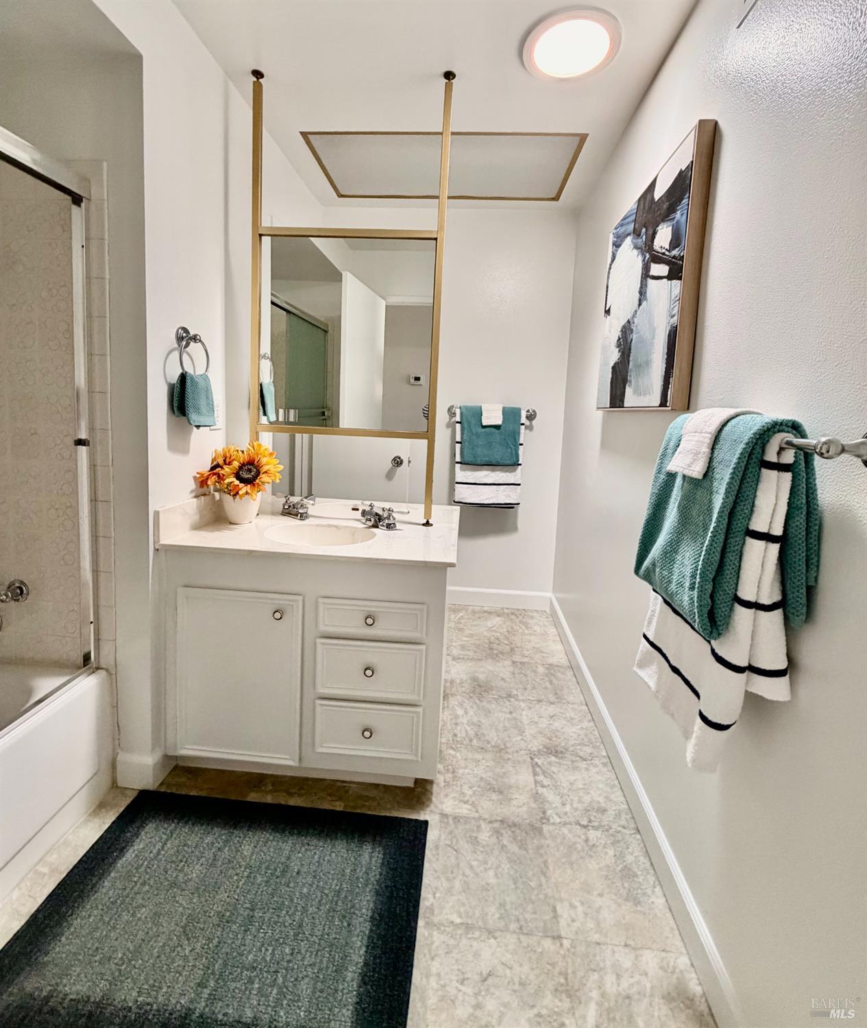 1608 Thornwood Drive