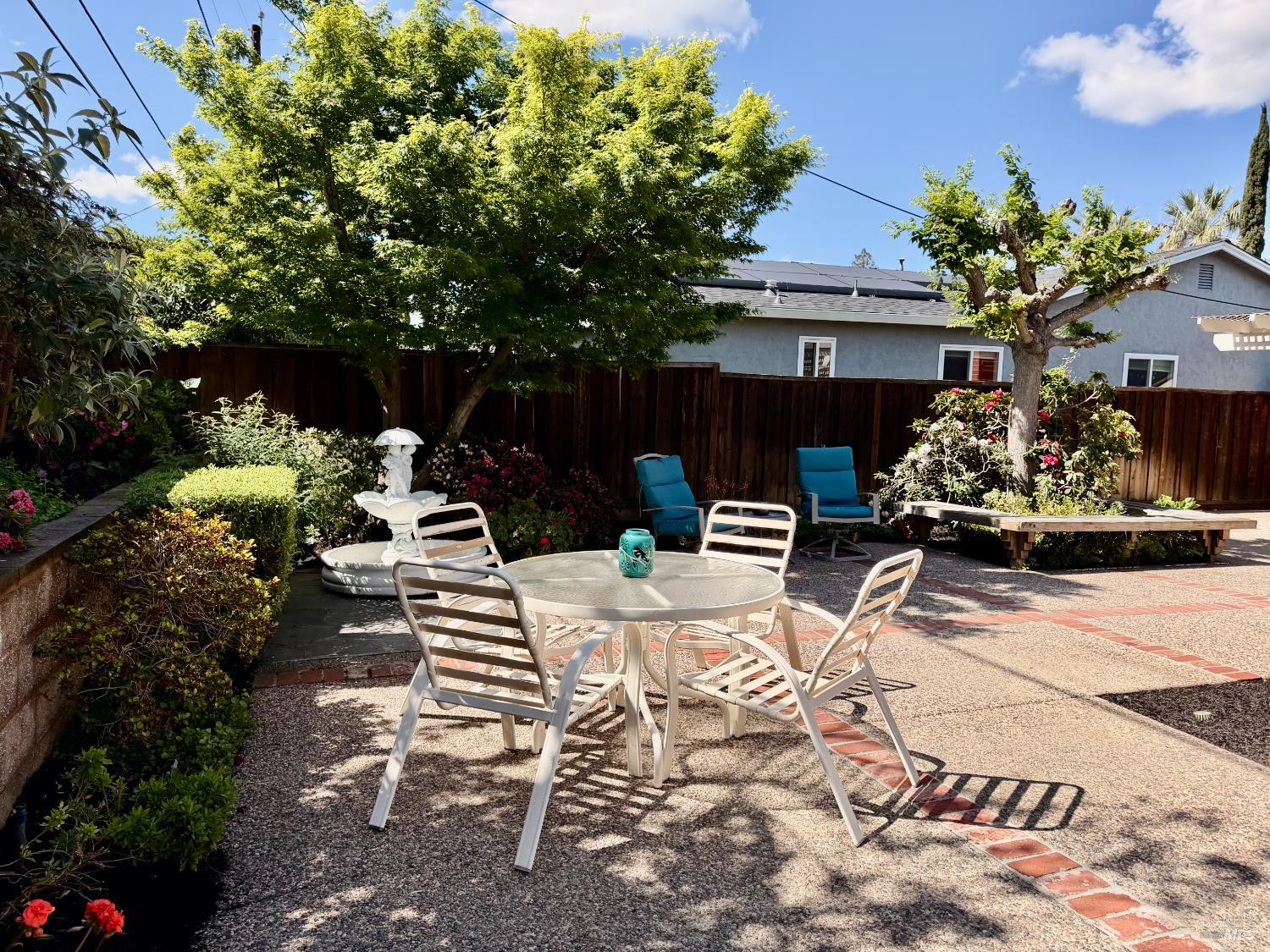 1608 Thornwood Drive