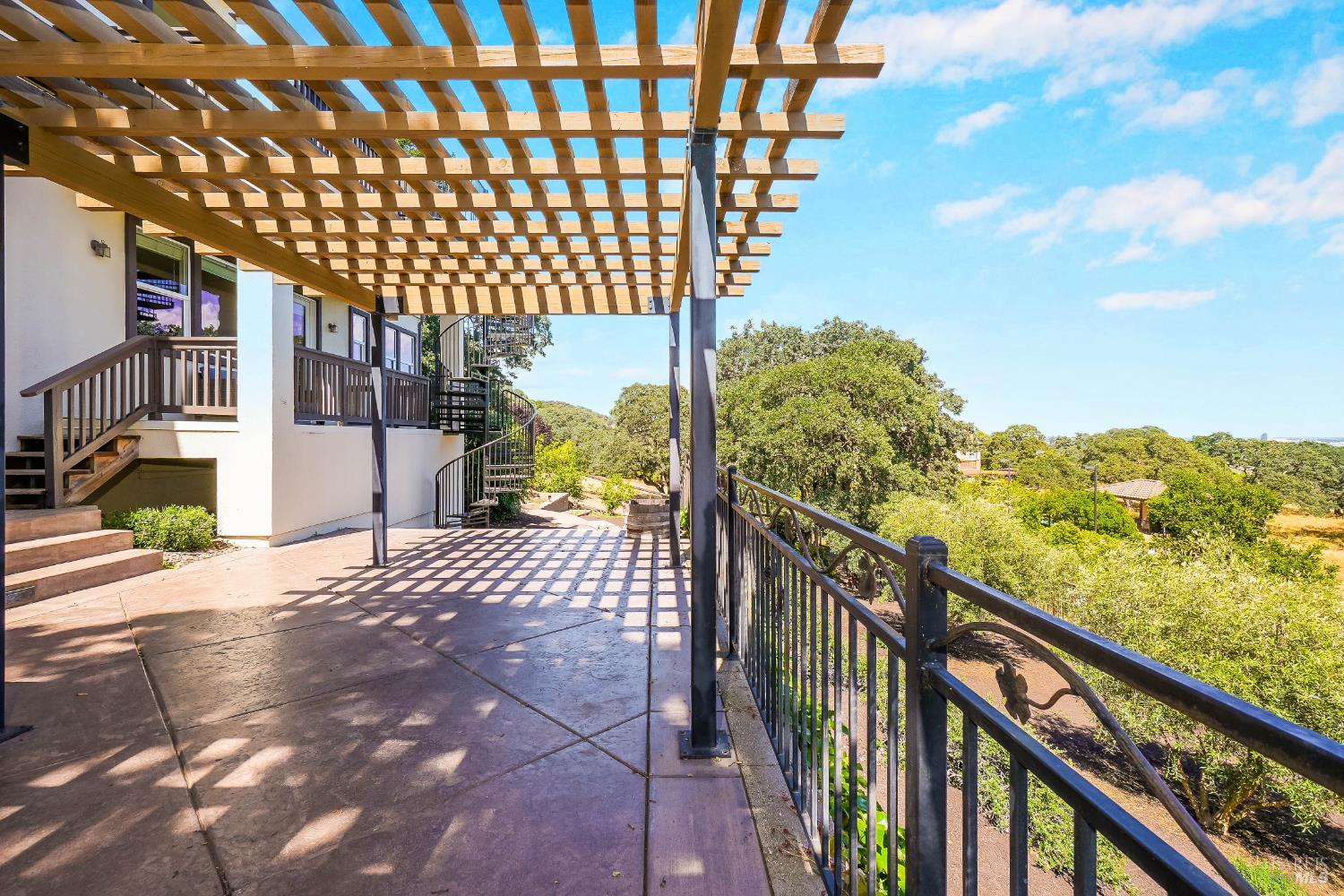 5332 Donald Ridge Court