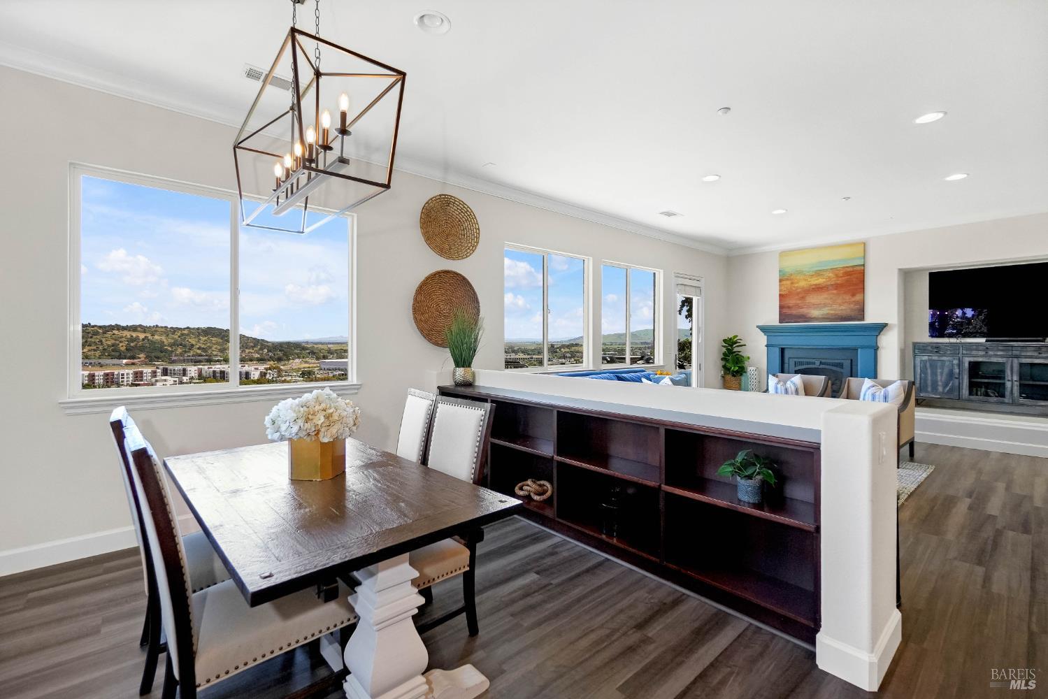 5332 Donald Ridge Court