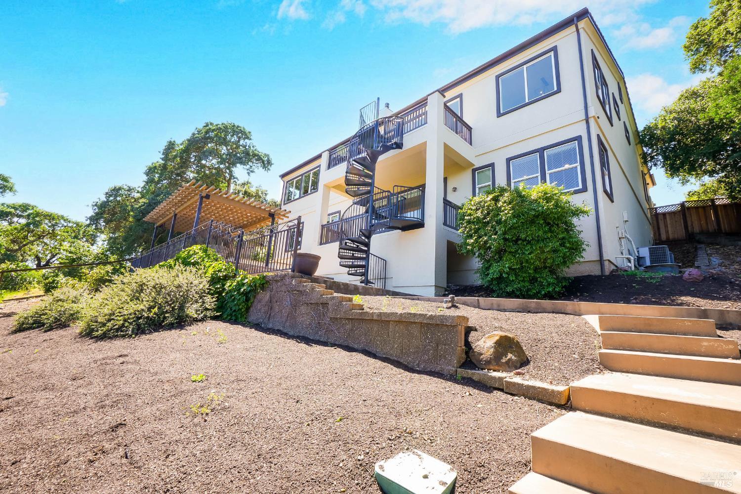 5332 Donald Ridge Court