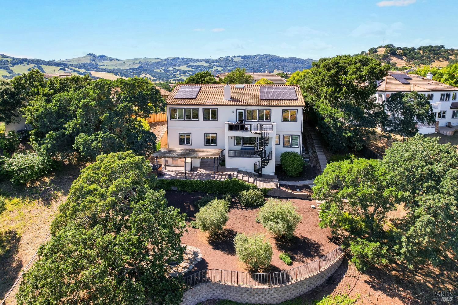 5332 Donald Ridge Court
