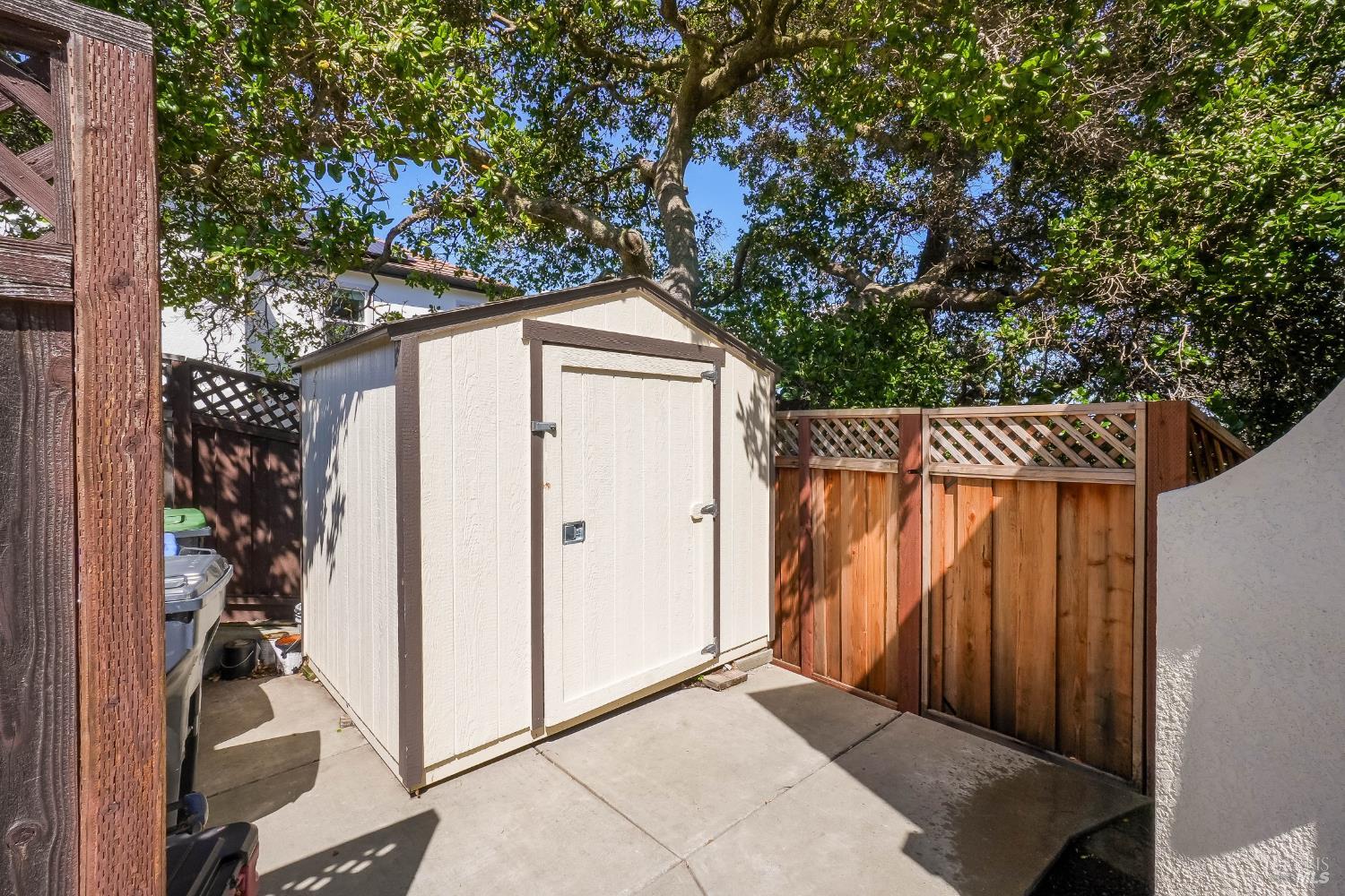 5332 Donald Ridge Court