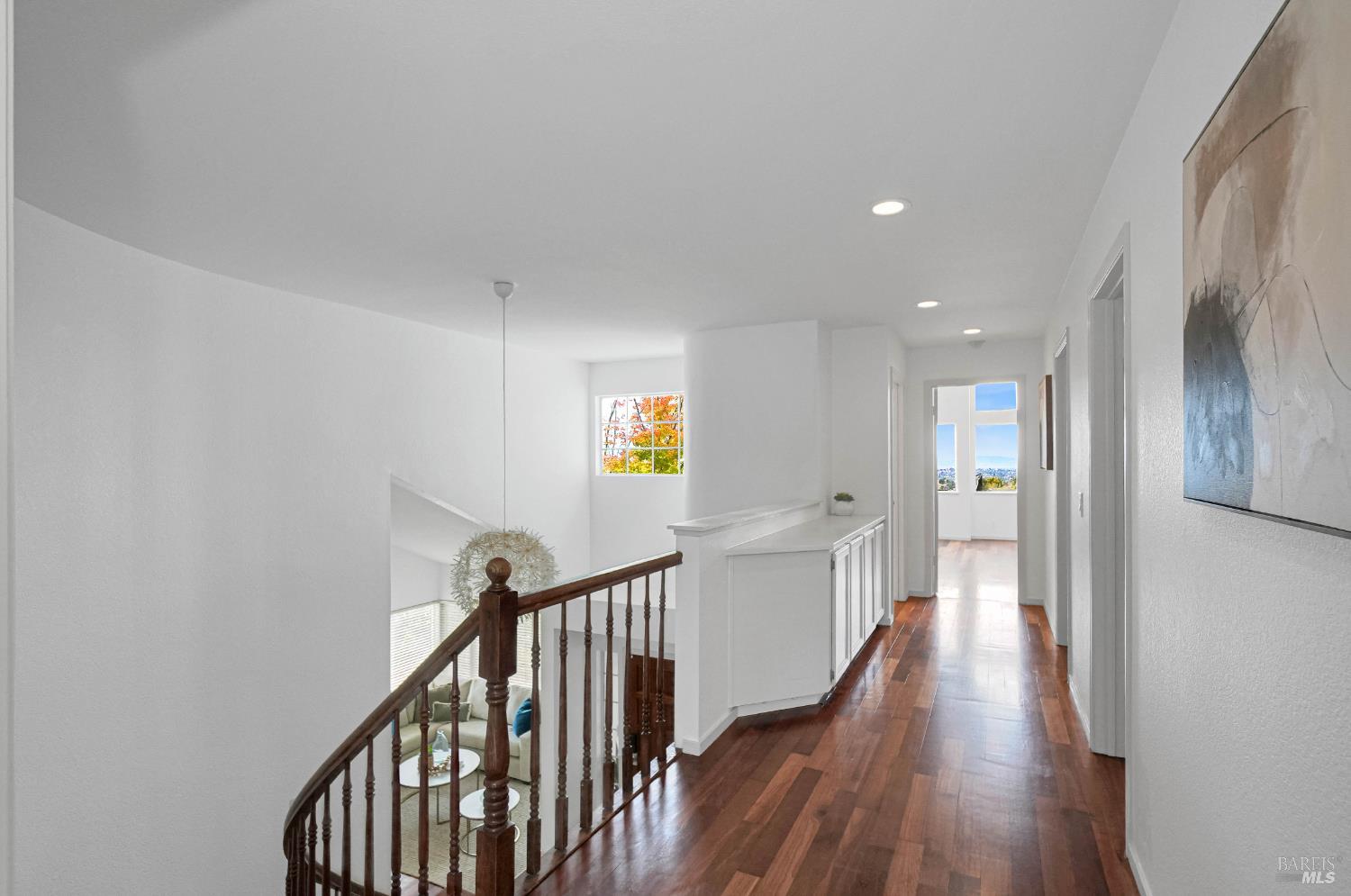 260 Windsor Way
