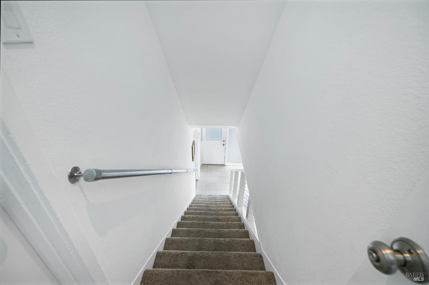 1693 View Drive