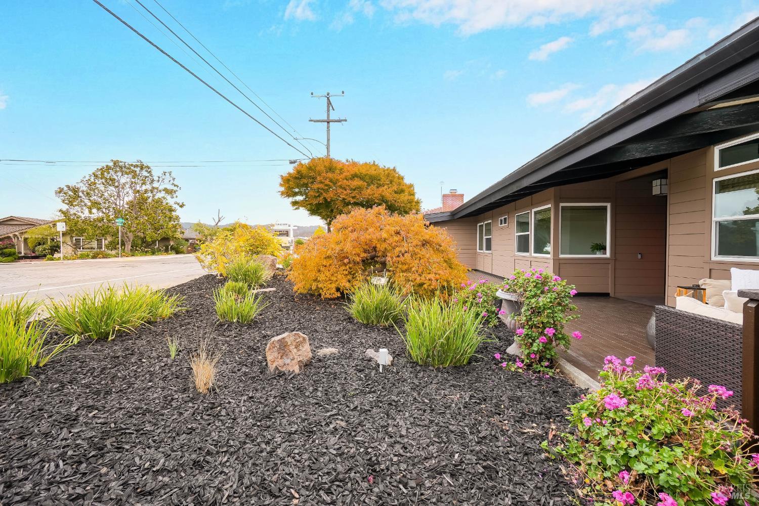 1693 View Drive