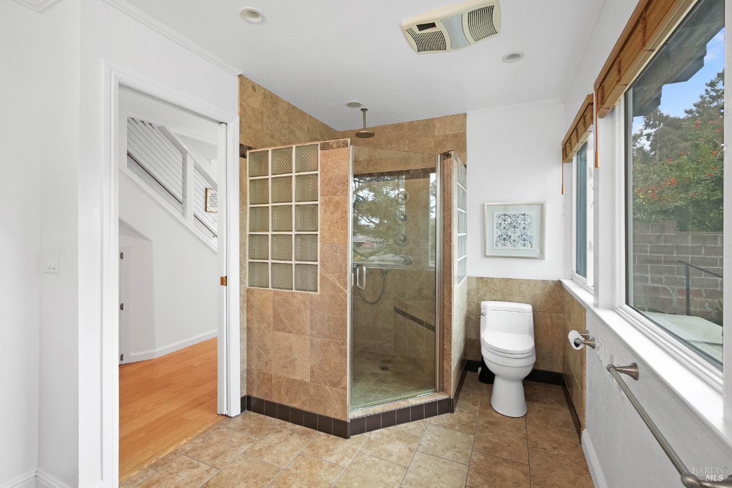 1693 View Drive