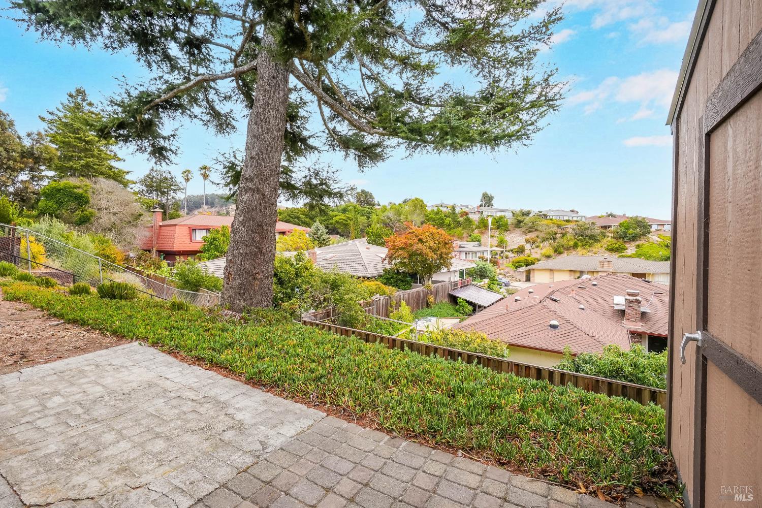 1693 View Drive