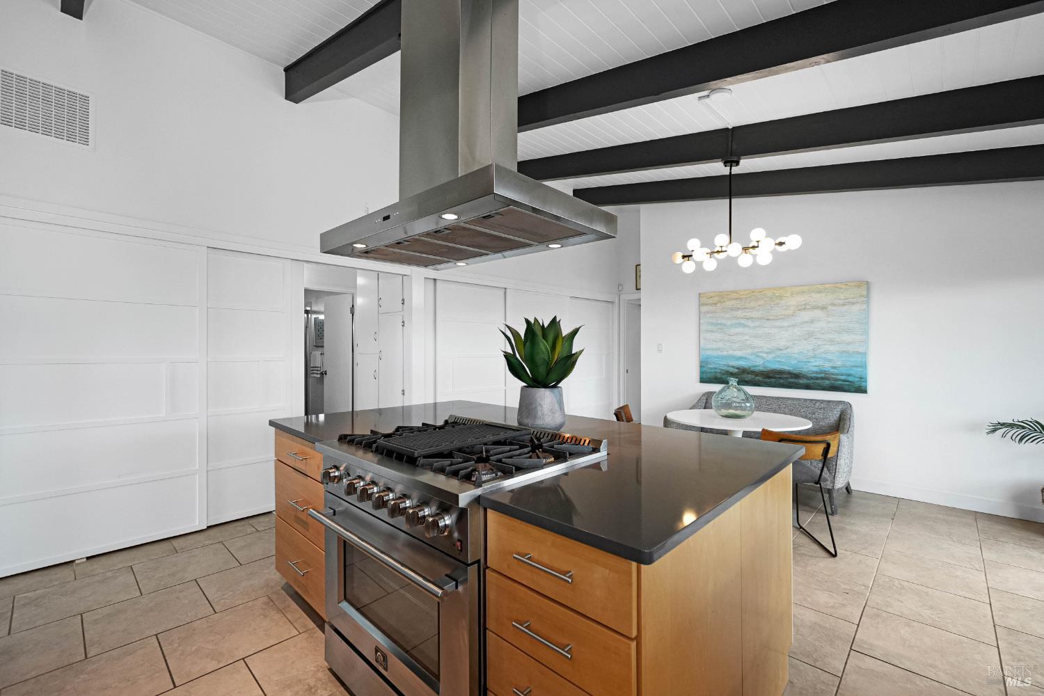 1693 View Drive