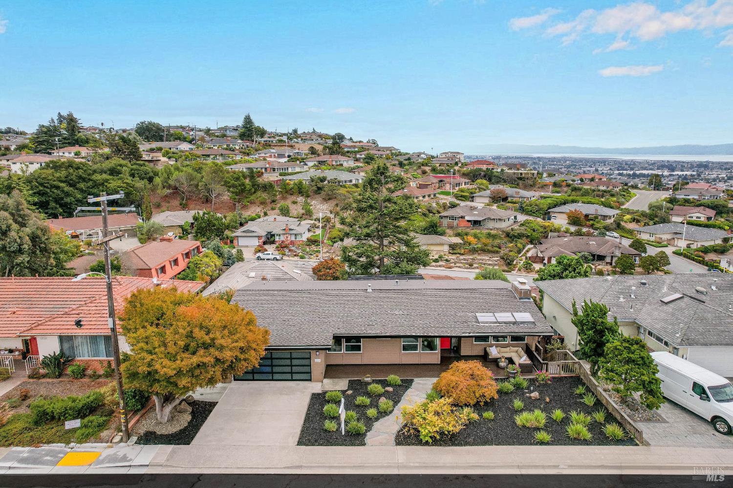 1693 View Drive
