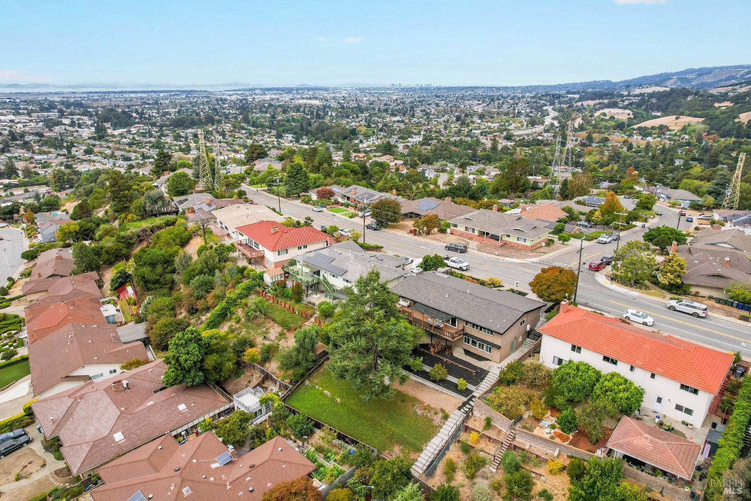 1693 View Drive