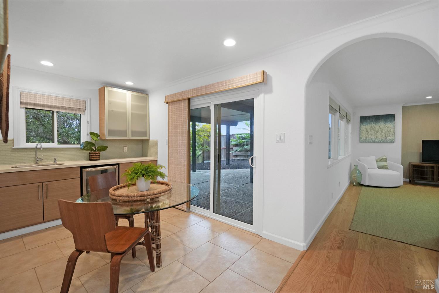 1693 View Drive