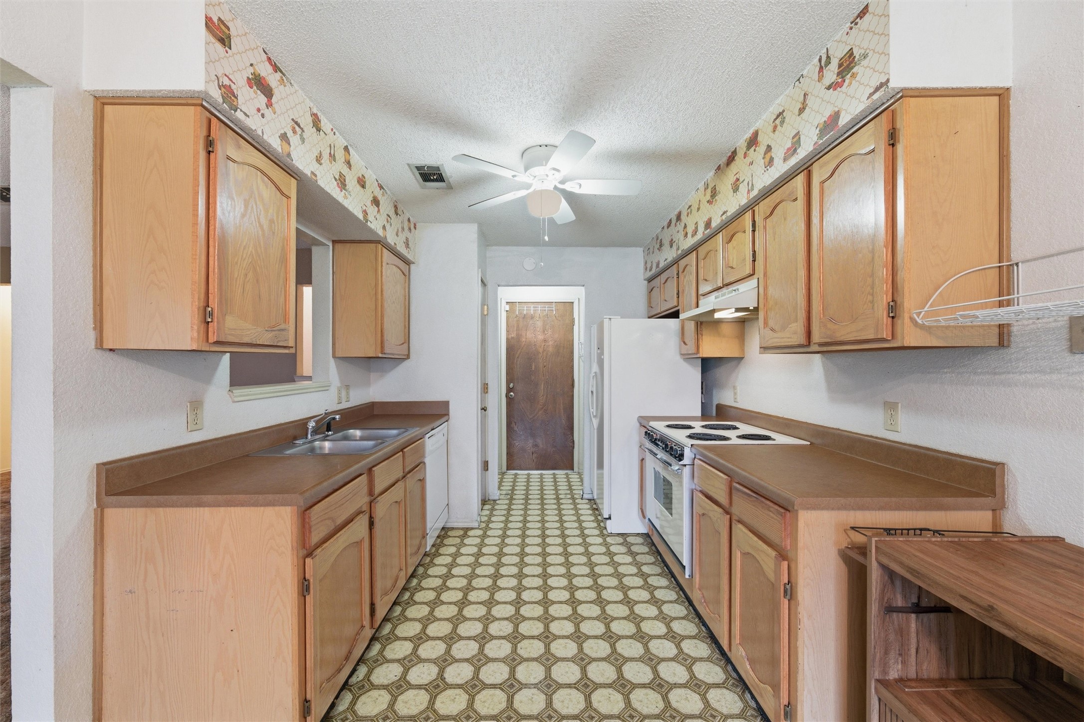 6609 Yolanda Drive
