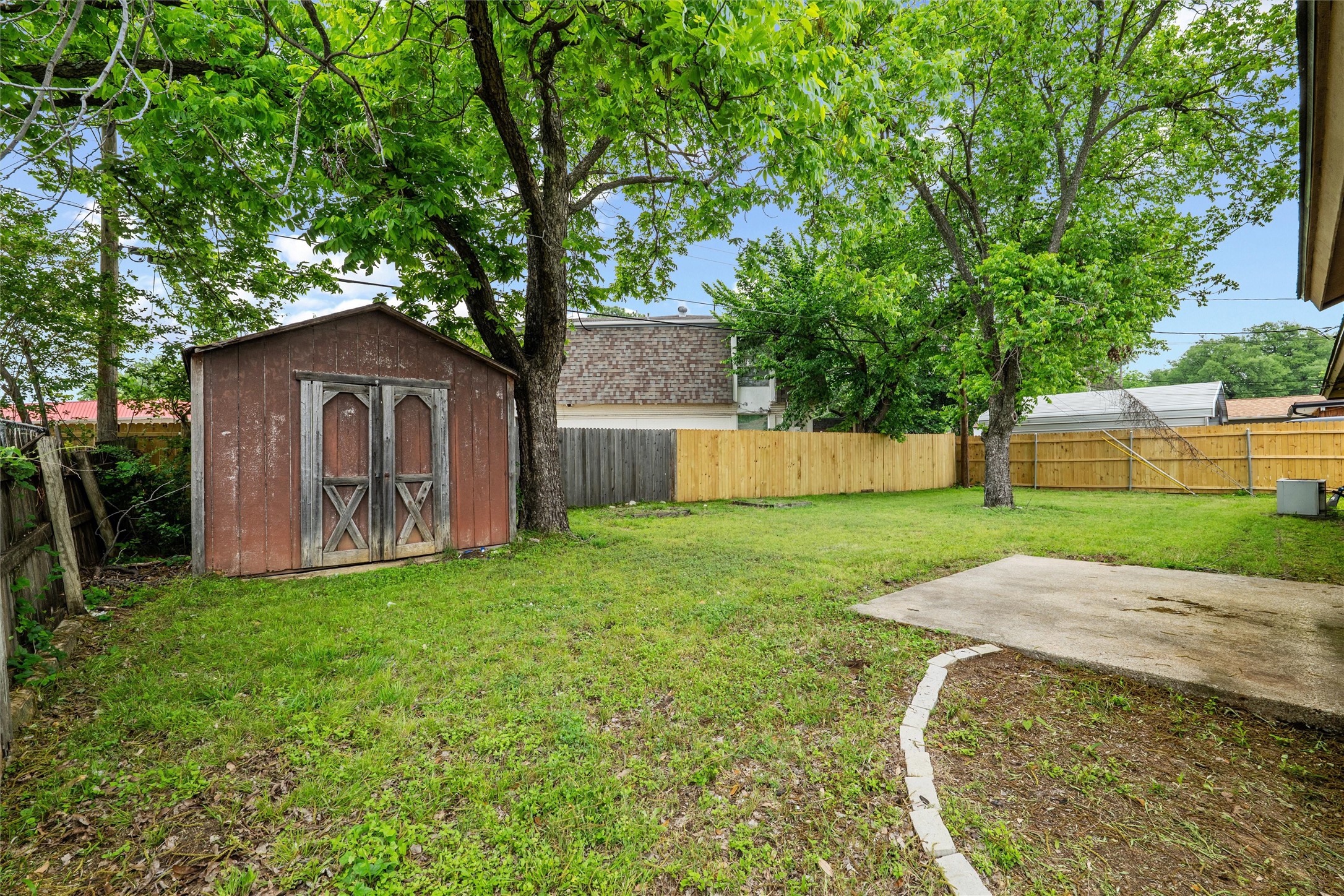 6609 Yolanda Drive